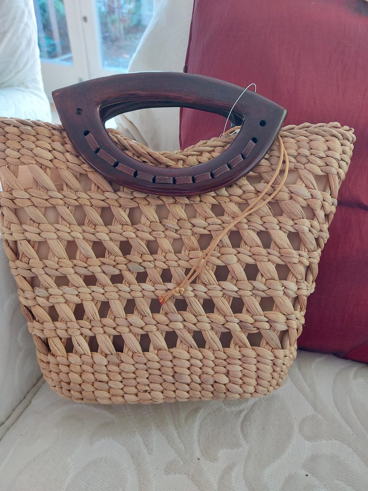 Waterhyacinth Bag with Wood Handle